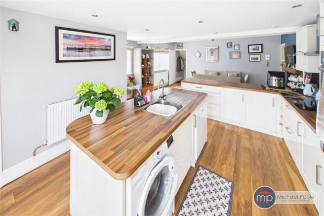 2 bed Semi-Detached for sale Image 4