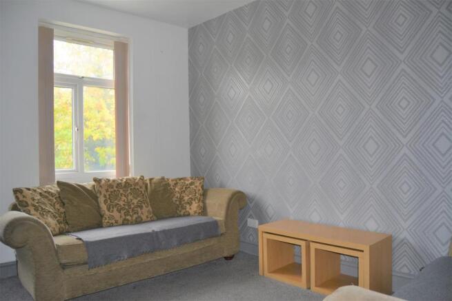 Living Room (3)