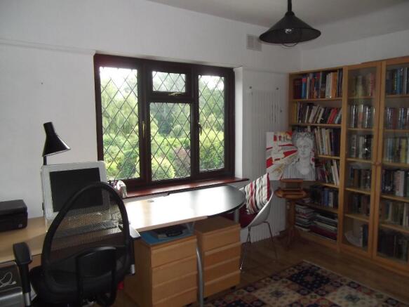 Photo 12