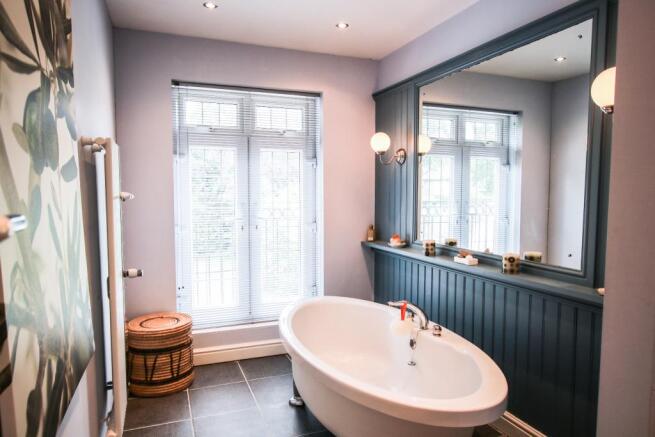 Family bathroom / shower room