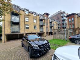 35, 26 32 Hewetts Quay, Abbey Road, Barking IG11 7BX