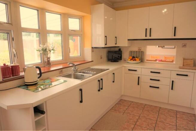 Kitchen/Breakfast