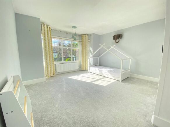 3 bed Detached for sale Image 4