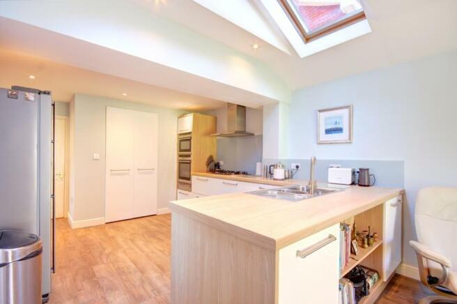 Kitchen.jpg