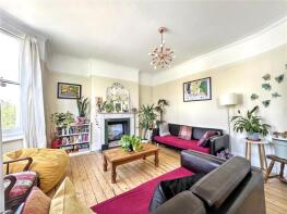 First Floor Flat, 63, Queen's Road, Wimbledon, London SW19 8NP