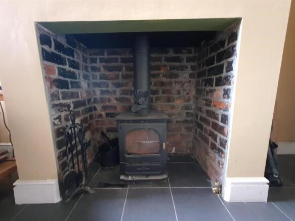 Log Burner.jpg