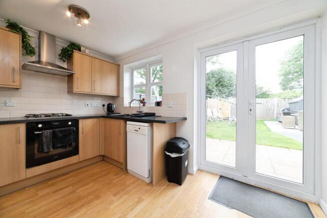 3 bed Detached for sale Image 4