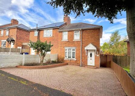 Valley Road, Upper Gornal, DY3