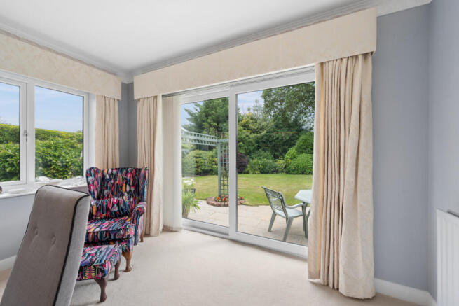 4 bed Detached for sale Image 7