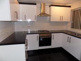48, Winchester Gardens, Birmingham B31 2QB