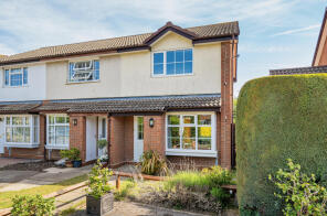 32, Spicer Close, Walton-on-thames KT12 2YA