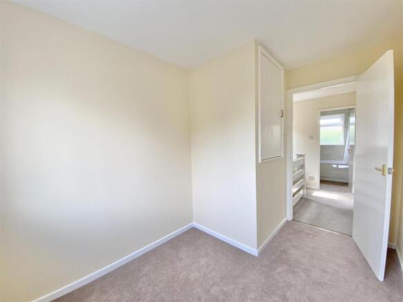 3 bed Detached for sale Image 8