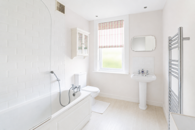 2 bed Terraced for sale Image 9