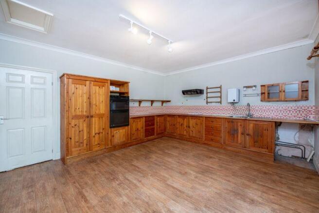 Dining kitchen