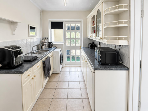 KitchenBR2.png