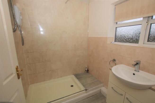 En Suite Shower Room