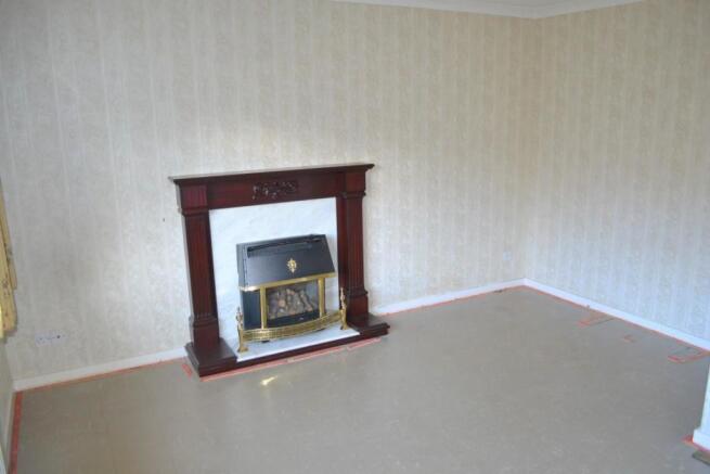Lounge (Medium).JPG