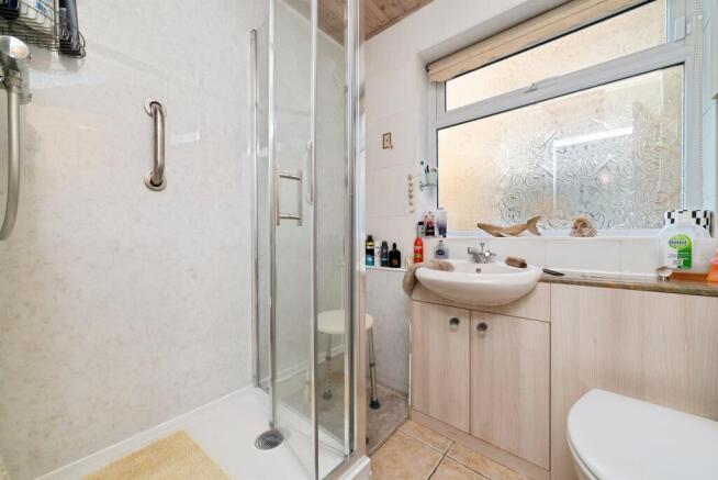 3 bed Semi-Detached for sale Image 10