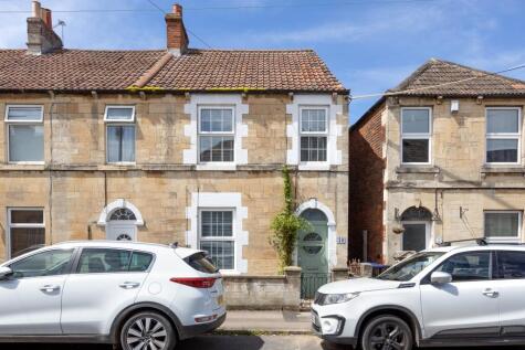 Gloucester Road, Trowbridge