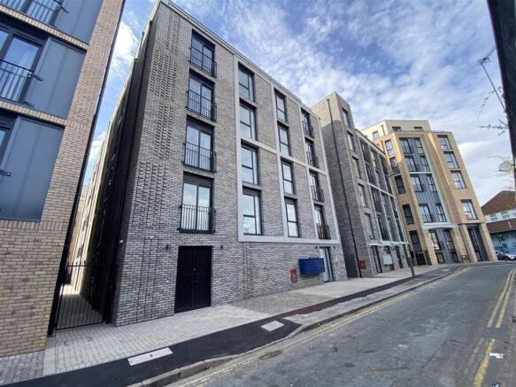 Block E Fleet Ext b (1).JPG
