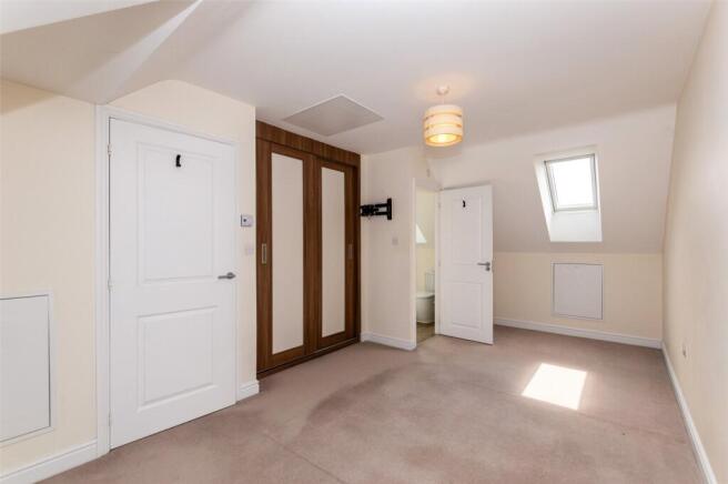 50, Cilfach Crwys, Penrhosgarnedd, Bangor, Gwynedd, LL57 photo 4