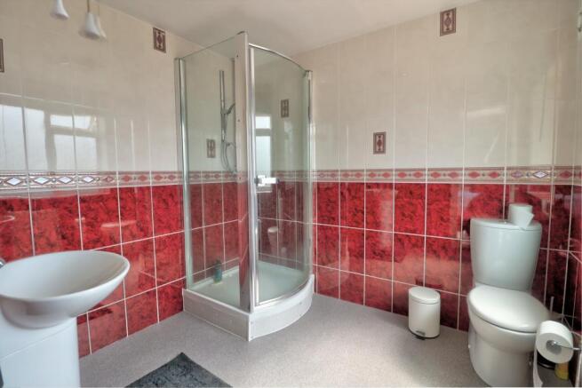 en-suite.jpg