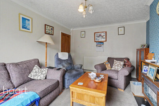 3 bed Semi-Detached for sale Image 7