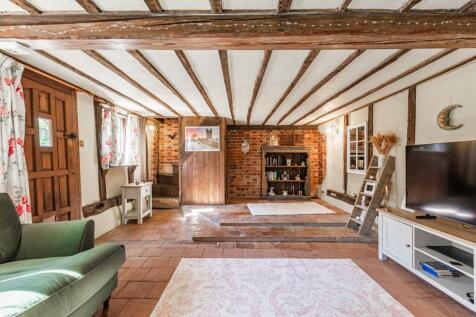 Spacious Bawdeswell Home Set in Approximately 0.5 Acres (STMS) Beside Bylaugh Woods