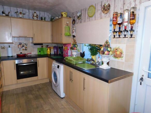 Kitchen 2