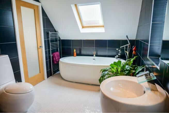 Master En-suite