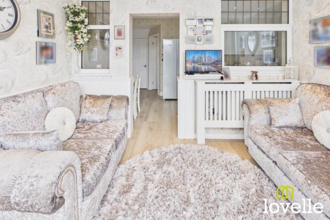 3 bed Terraced for sale Image 11