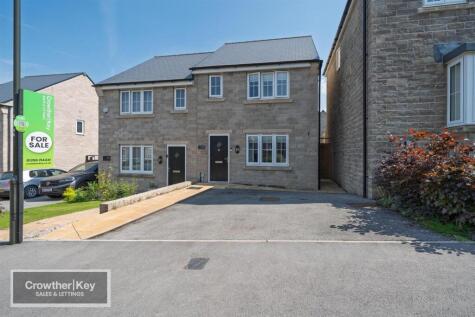 Cairn Drive, Buxton