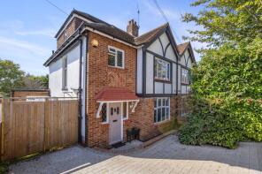 22, Cobton Drive, Hove BN3 6WE