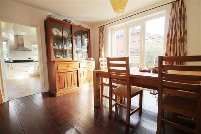 BREAKFAST ROOM