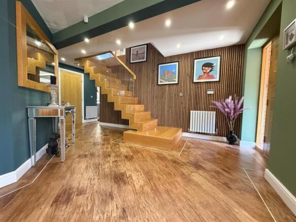 ENTRANCE HALLWAY
