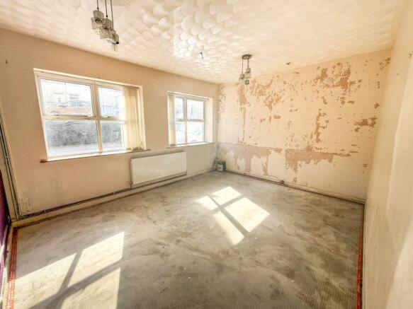 42 Commercial Street, Abergwynfi, Port Talbot, West Glamorgan, SA13 3YL photo 4