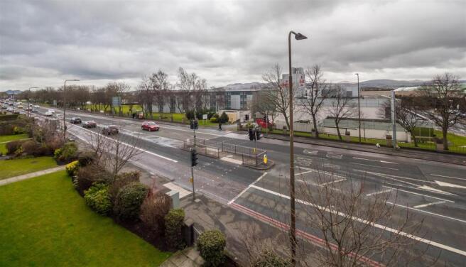 164 flat 5 glasgow road-15.jpg