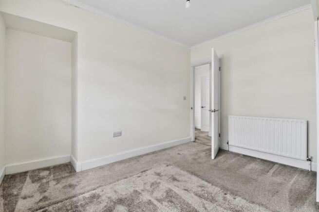 3 bed Semi-Detached for sale Image 8