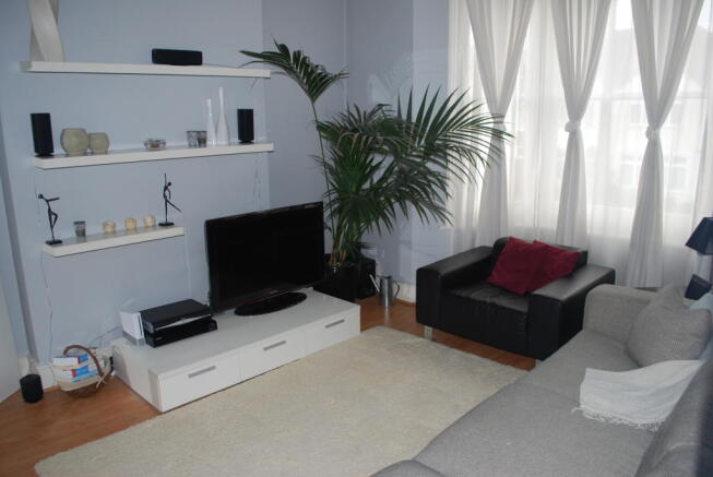 Photo 4