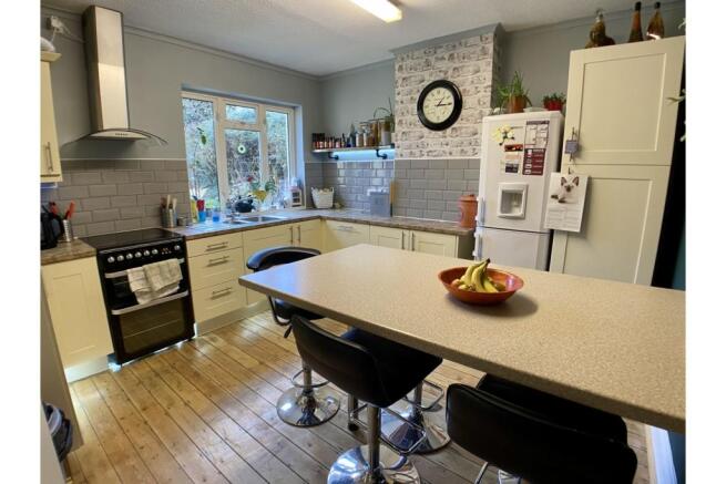 Kitchen/Breakfast