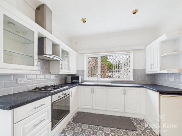 3 bed Detached for sale Image 5