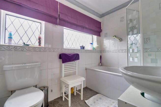 HOUSE BATHROOM