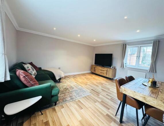 processed-776DDC78-C0FE-473E-8289-EE7828256FE8.jpe