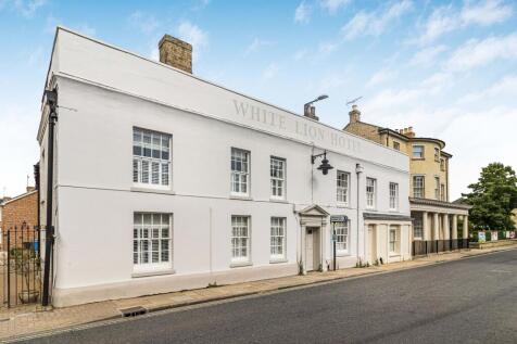 Magdalen Road, Hadleigh, IP7