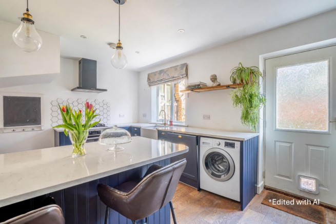 3 bed Semi-Detached for sale Image 7