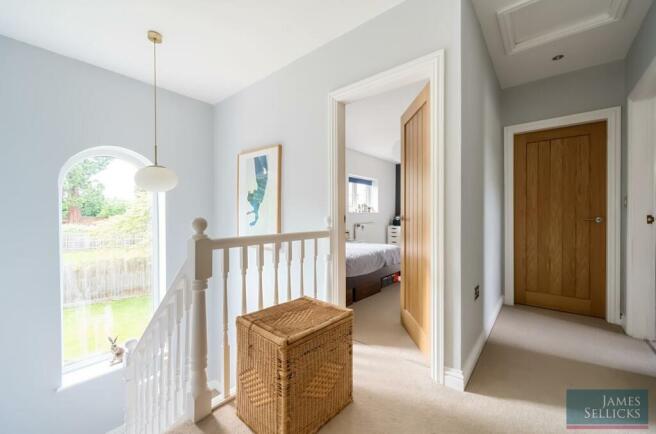 Galleried landing