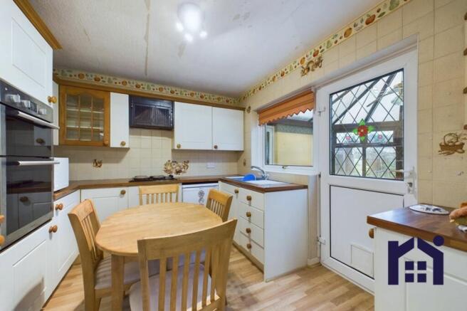 Dining kitchen