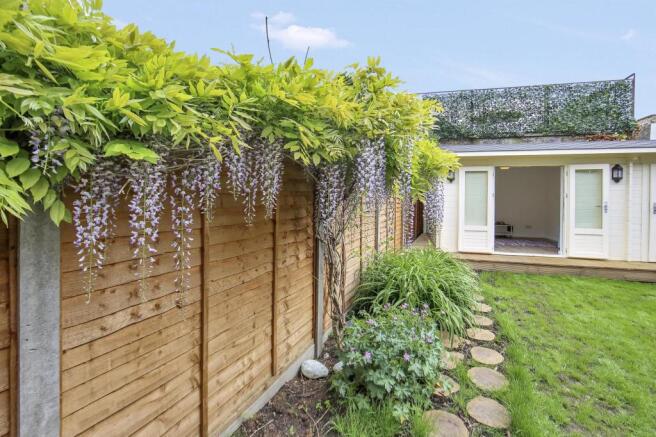 Garden  Alt Angle