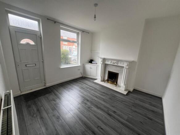 WhatsApp Image 2024-10-19 at 10.48.46.jpeg