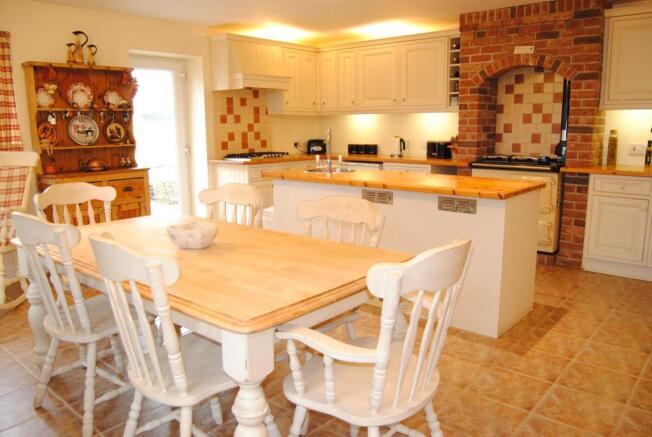 Kitchen/breakfast ro